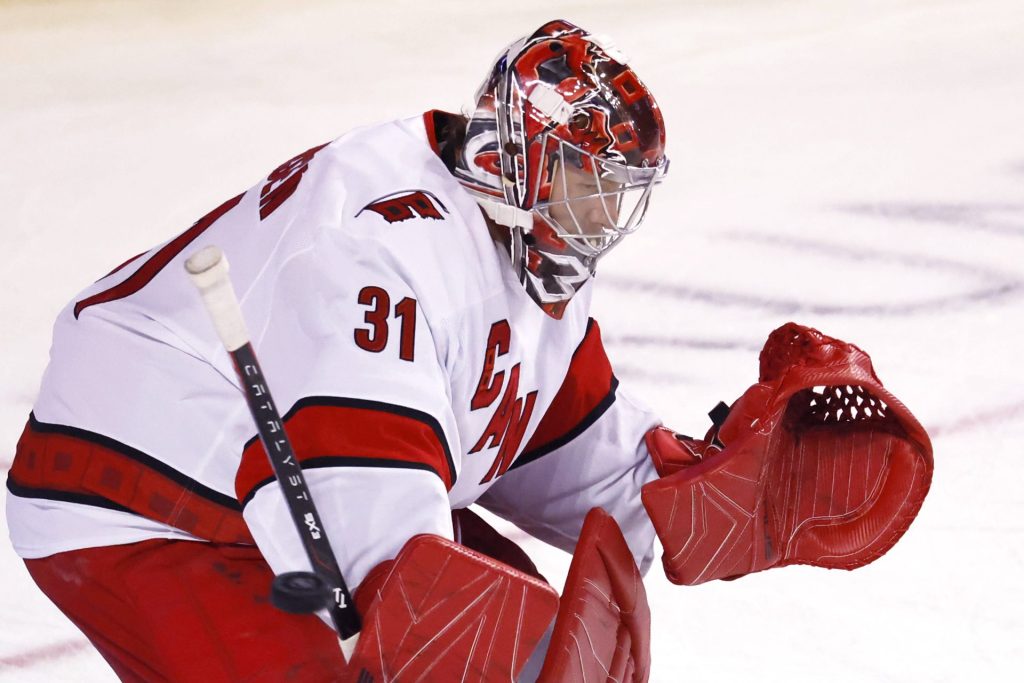 Hurricanes vs Panthers Game 5 prediction