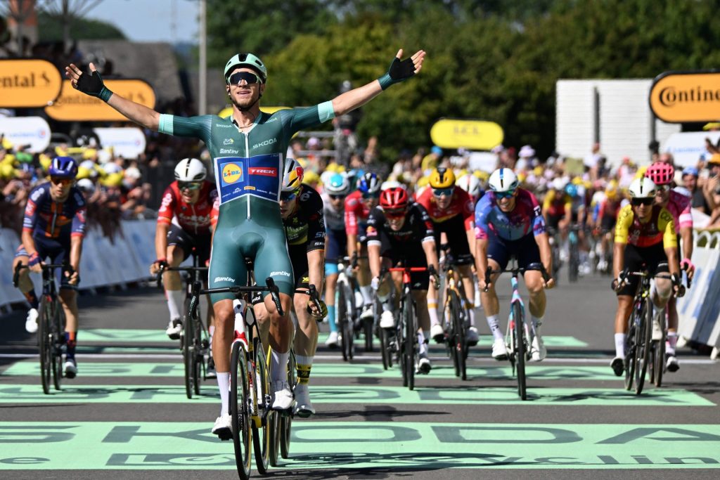 Tour de France 2025 Stage 9