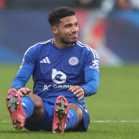 Top 3 Reasons to Bet Under 2.5 Goals – Leicester vs Brentford Prediction & Expert Tips