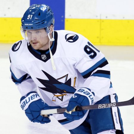 Maple Leafs vs Sharks Prediction: Back Toronto to Cover the Puck Line